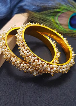 Golden Plated Off White Alloy Beads Bangles