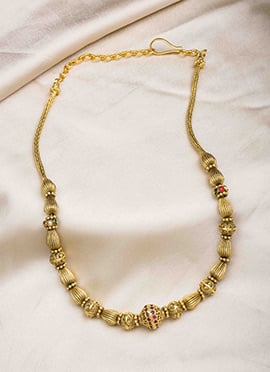 Golden Regal Kundan Necklace