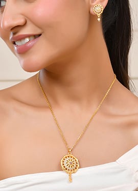 Golden Stone Work Alluring Pendent Set For Women