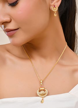 Golden Stone Work Festive Pendent Set For Women