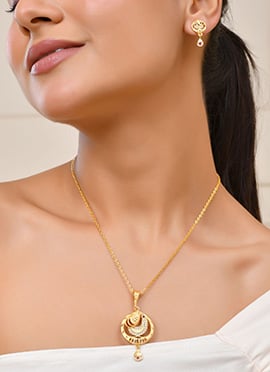 Golden Stone Work Refined Pendent Set For Women