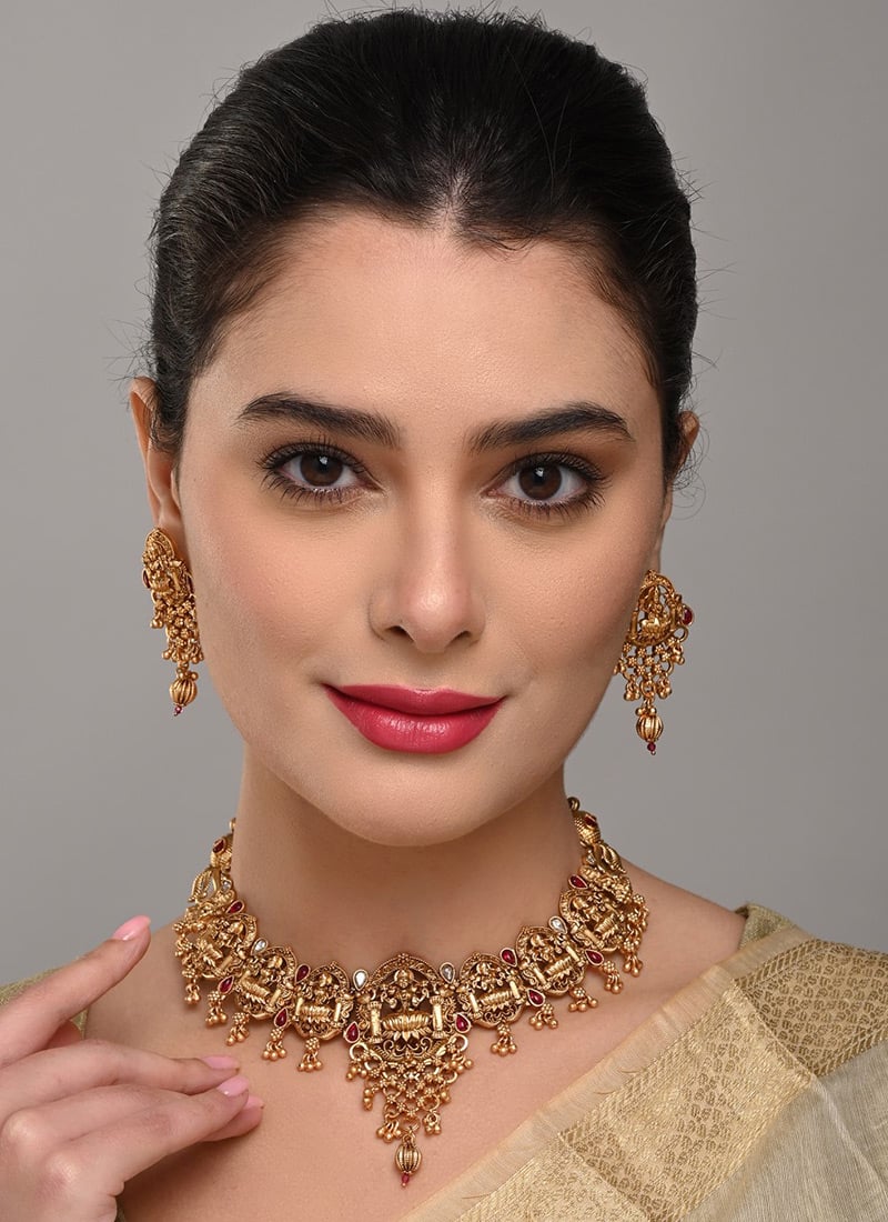 Gorgeous Gold Pearl Stone Necklace After Six Wear