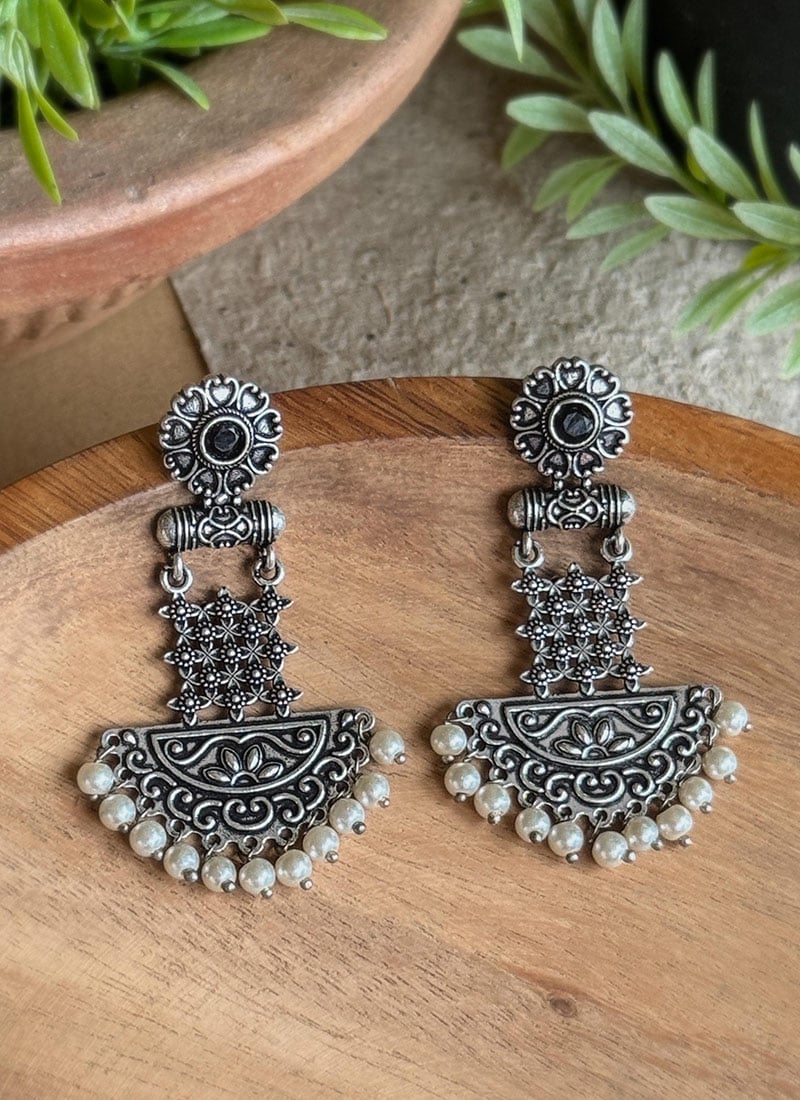 Graceful Black Kundan Oxidised Chandeliers Festive Wear