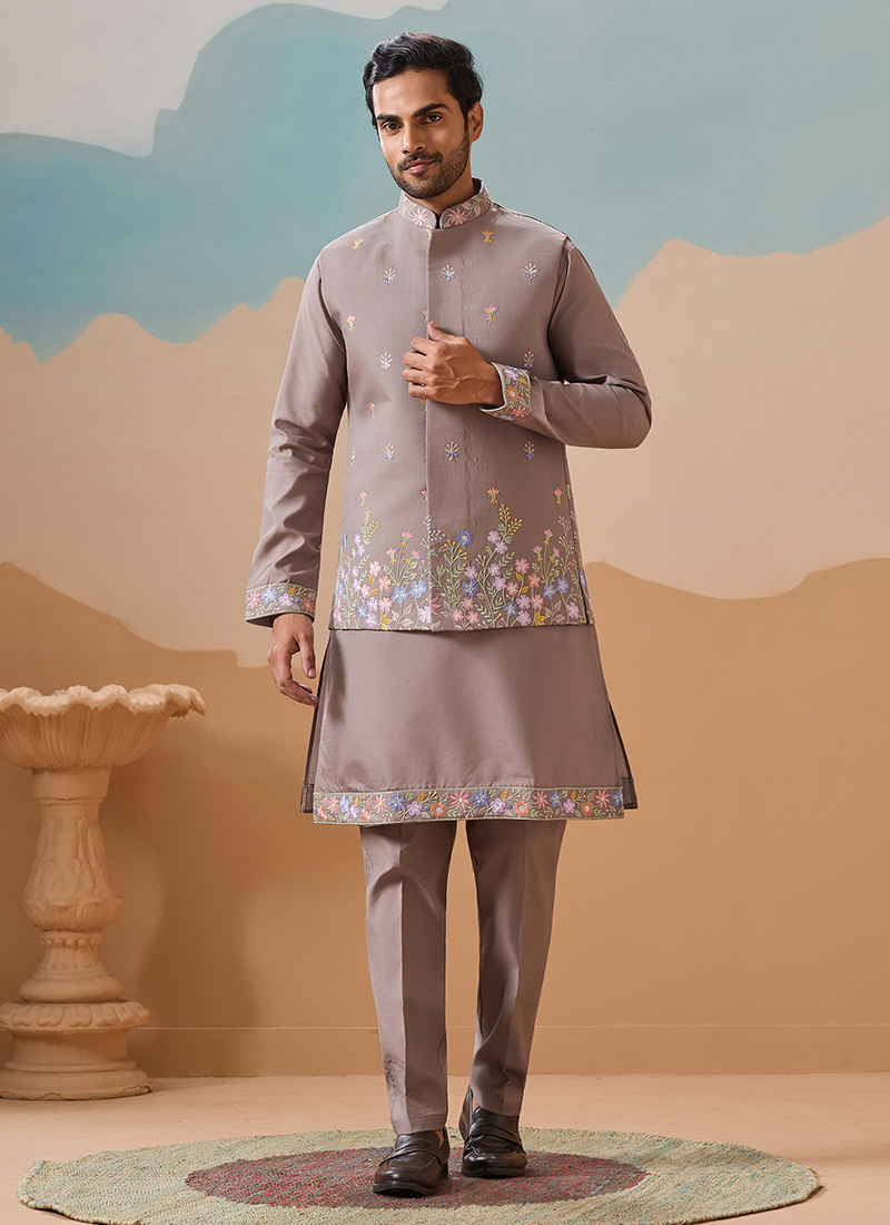 Graceful Grey Viscose Silk Embroidered Sequins Thread Bandi Set Wedding Wear