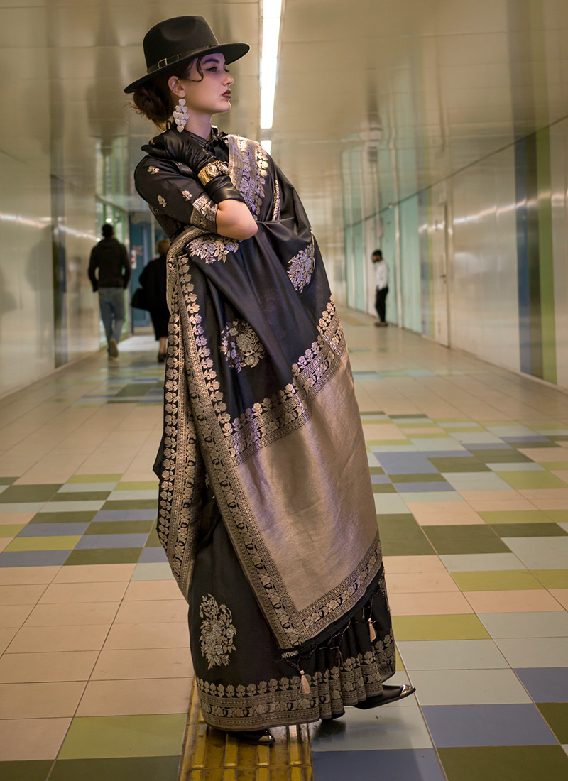 Graceful Jet Black Silk Jacquard Saree Festive Wear-SASGF359002