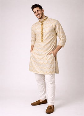 Graceful Off White Jacquard Silk Jacquard Kurta Pyjama