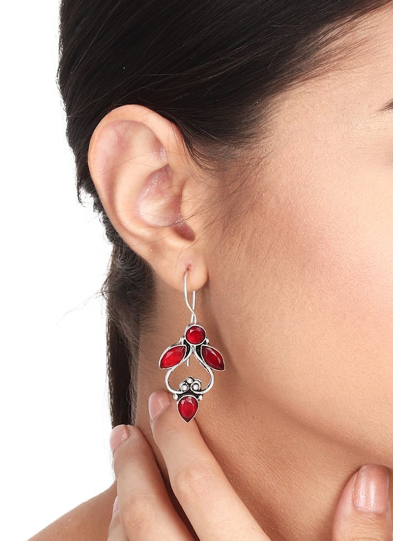 Graceful Silver Stone Drops