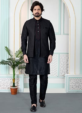 Grand Black Silk Jacquard Bandi Set