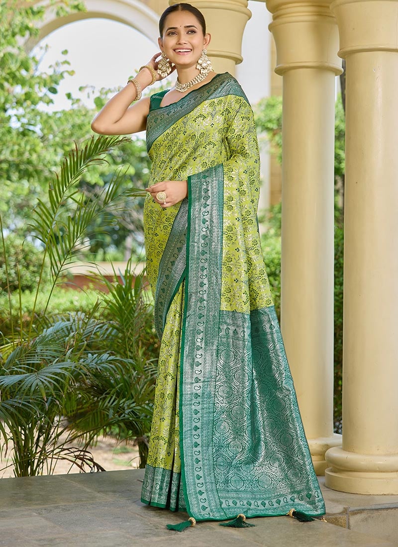 Green Bararasi Silk Zari Woven Saree Festive Wear