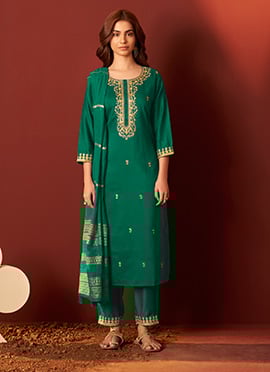 Green Chinon Embroidered Straight Pant Suit