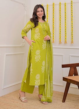 Green Cotton Printed Straight Pant Suit