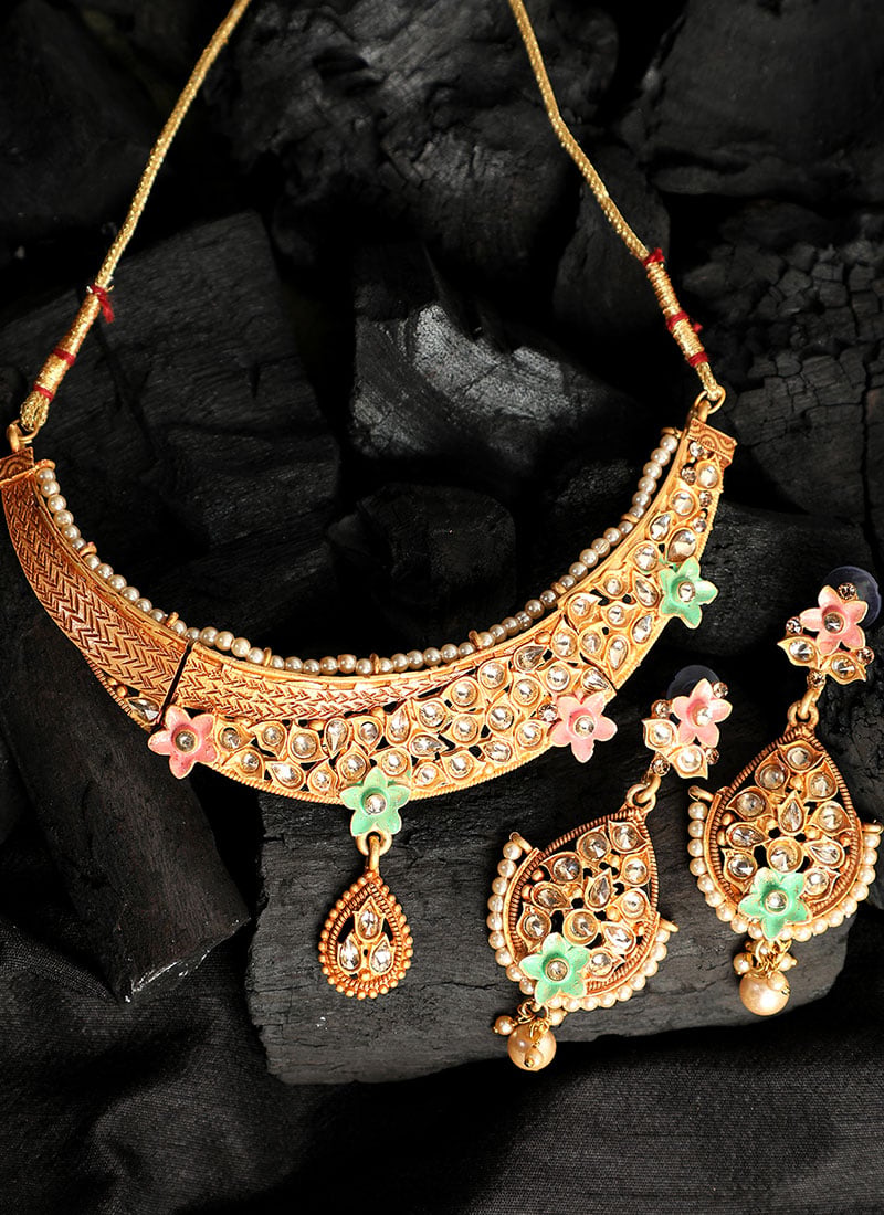 Green Floral Kundan Pearl Gold Plated Classy Necklace Set