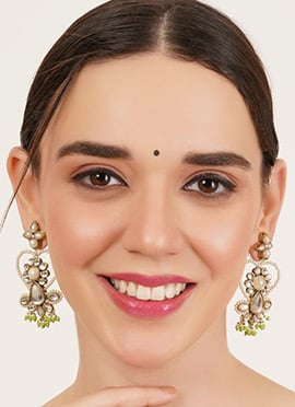 Green Kundan And Beads Adorned Danglers