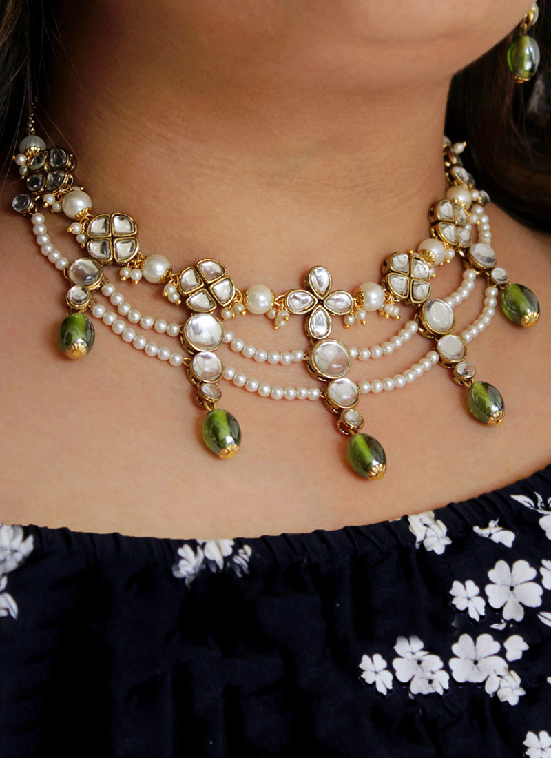 Green Kundan And Moti Necklace Festive Wear