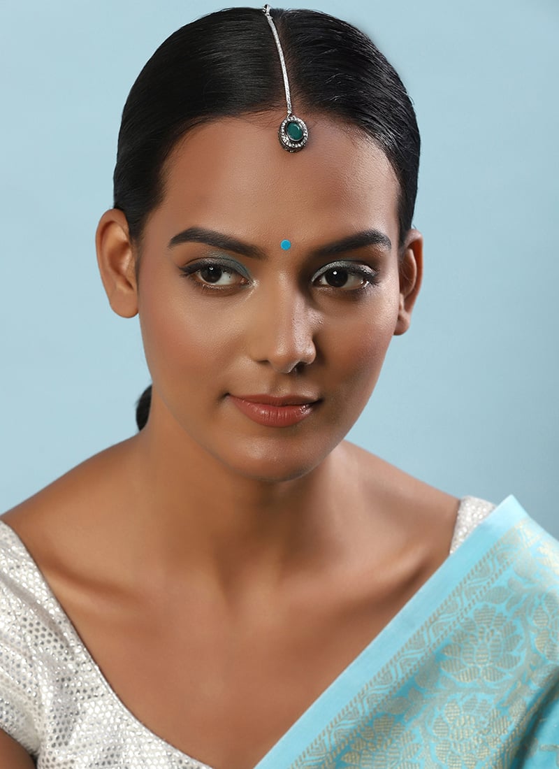 Green Kundan And Stone Mangtikka Festive Wear