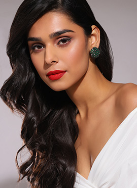 Green Kundan And Stones Studs