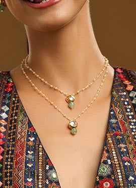 Green Kundan Beaded Necklace