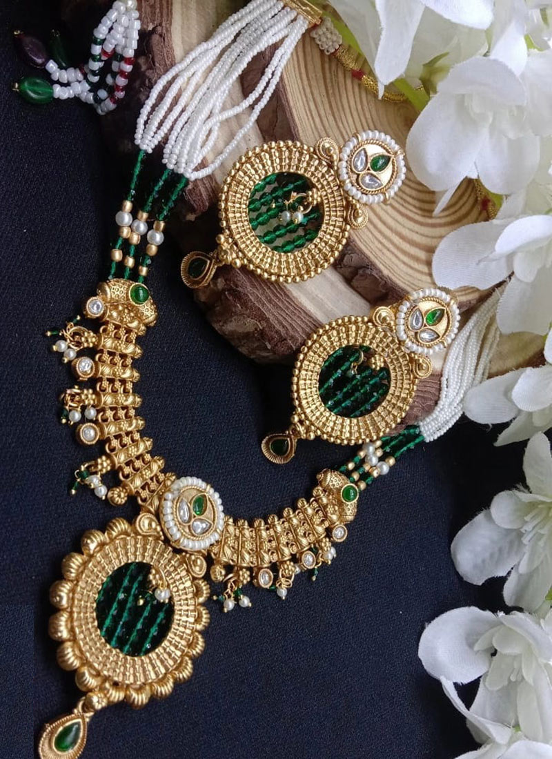 Green Kundan Beads Pearl Necklace Set Wedding Wear
