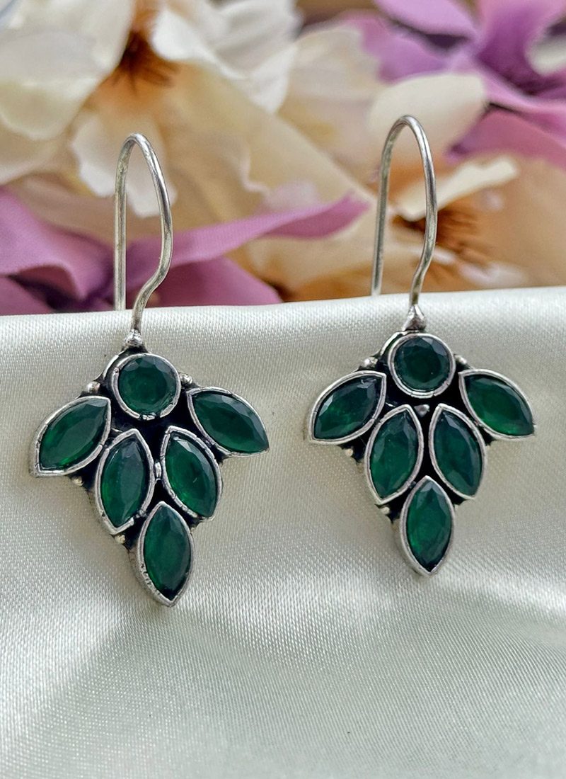 Green Kundan Drops Festive Wear