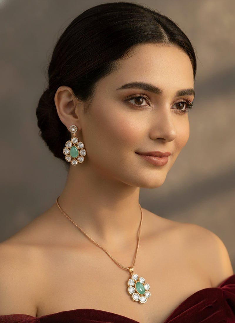 Green Kundan Pendent Set