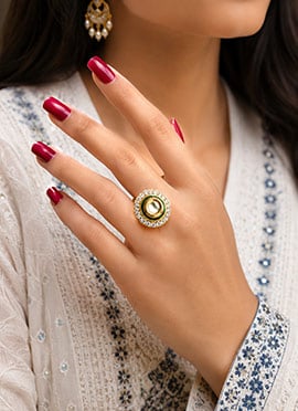 Green Kundan Stone Round Adjustable Ring