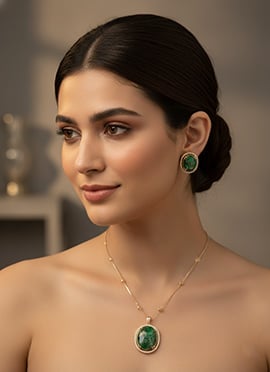 Green Kundan With Stone Work Pendent Set