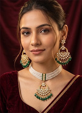 Green Pearl Studded Kundan Choker Set