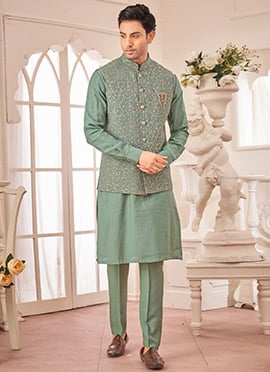 Green Silk Embroidered Bandi Set