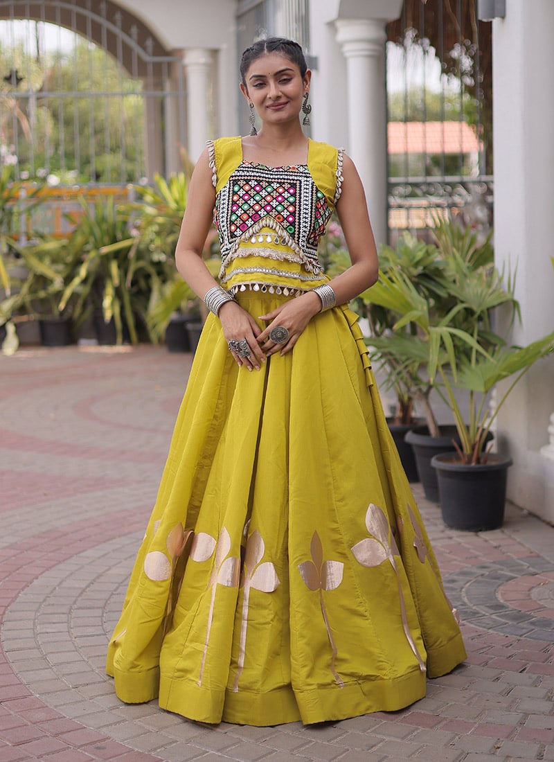 Green Silk Gota Mirror Work Gamthi Work Navratri Garba Set Festive Wear