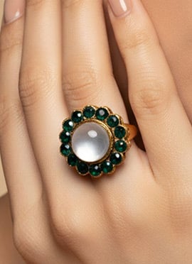 Green Stones Kundan Ring
