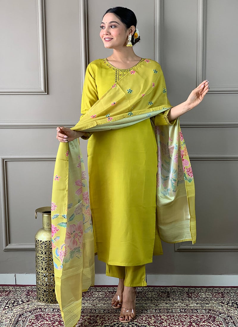 Green Viscose Chanderi Embroidered Classic Straight Pant Suit Festive Wear