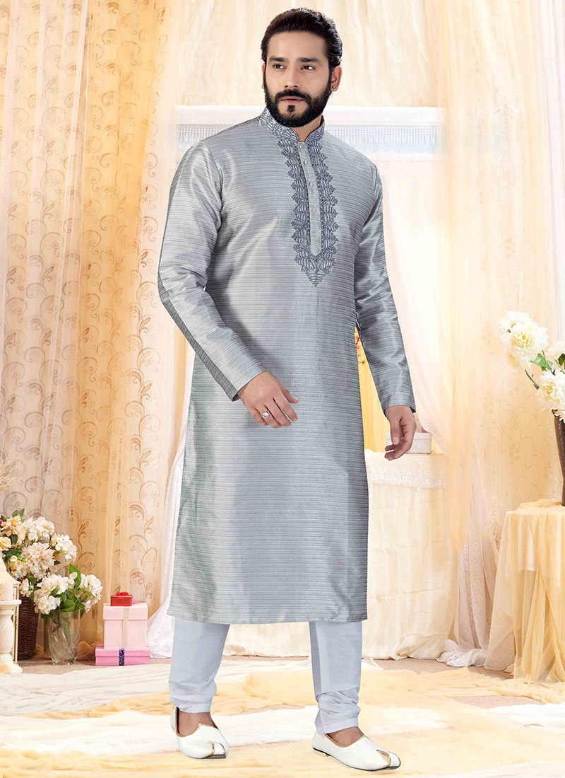 grey kurta and white pyjama