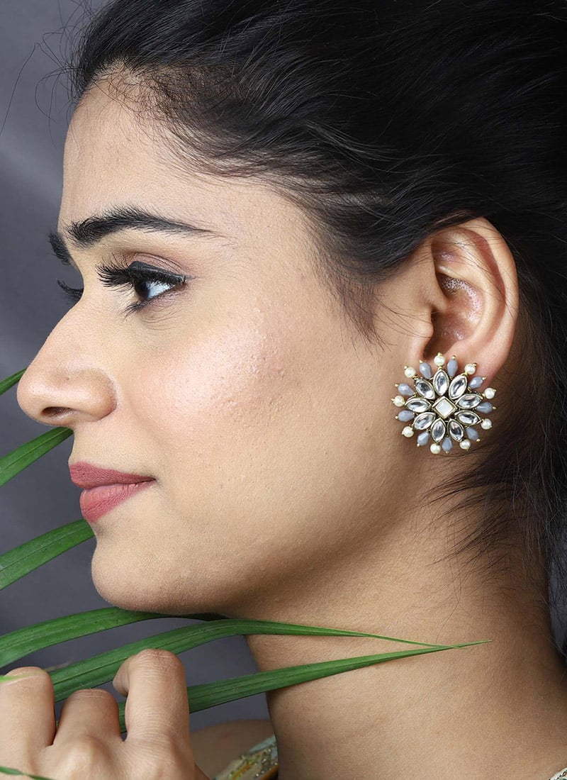 Grey Kundan And Moti Studs Festive Wear