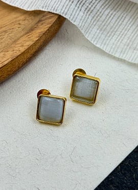 Grey Kundan Embellished Studs