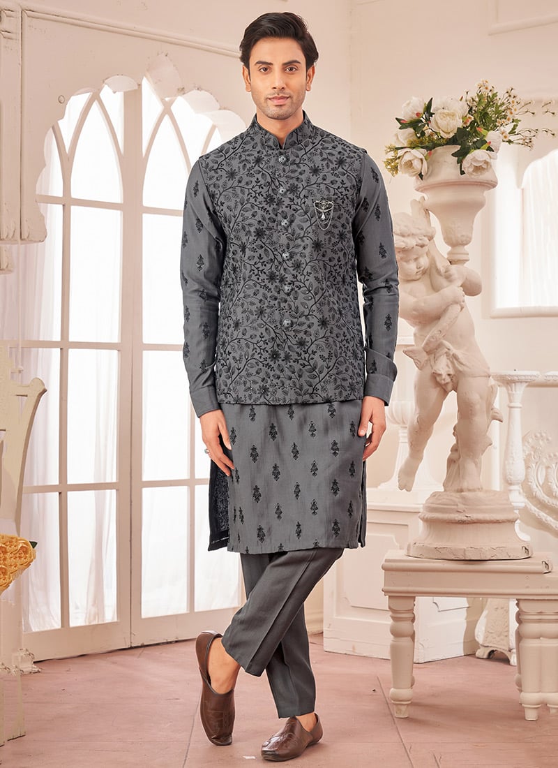 Grey Silk Embroidered Bandi Set