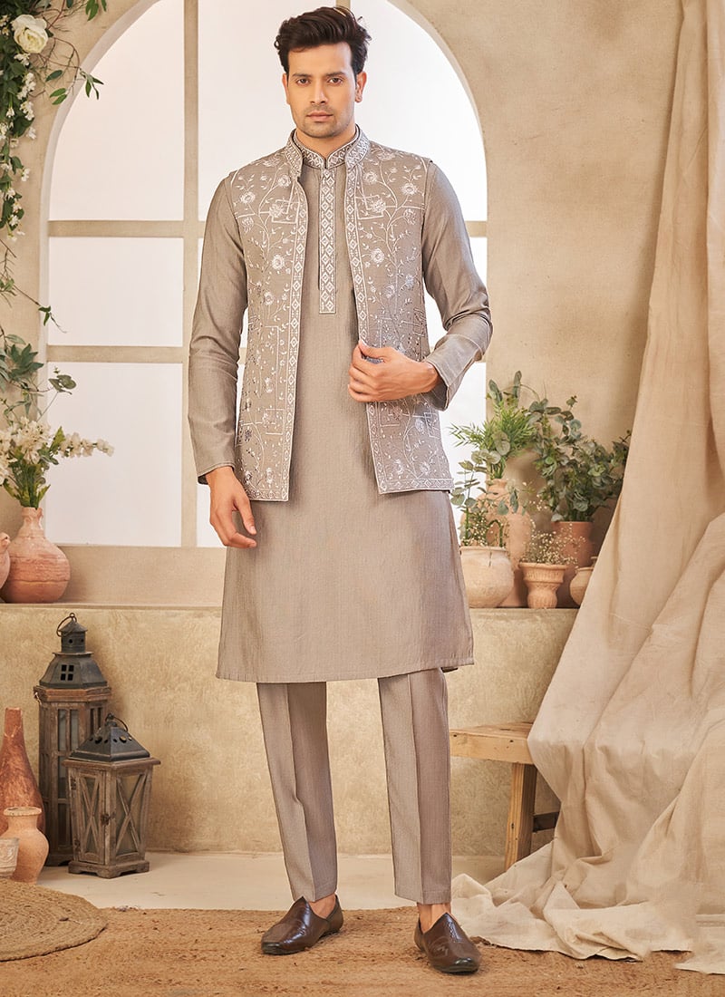 Grey Silk Embroidered Bandi Set