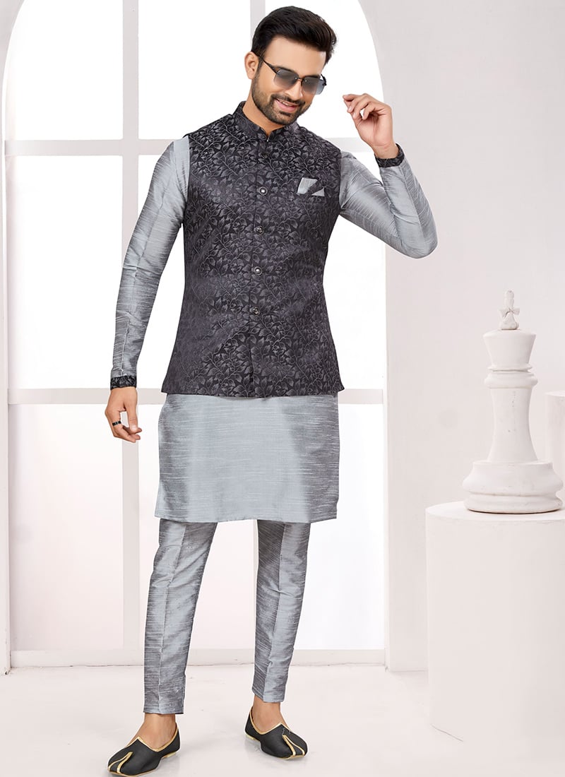 Grey Silk Jacquard Zari Thread Bandi Set Festive Wear