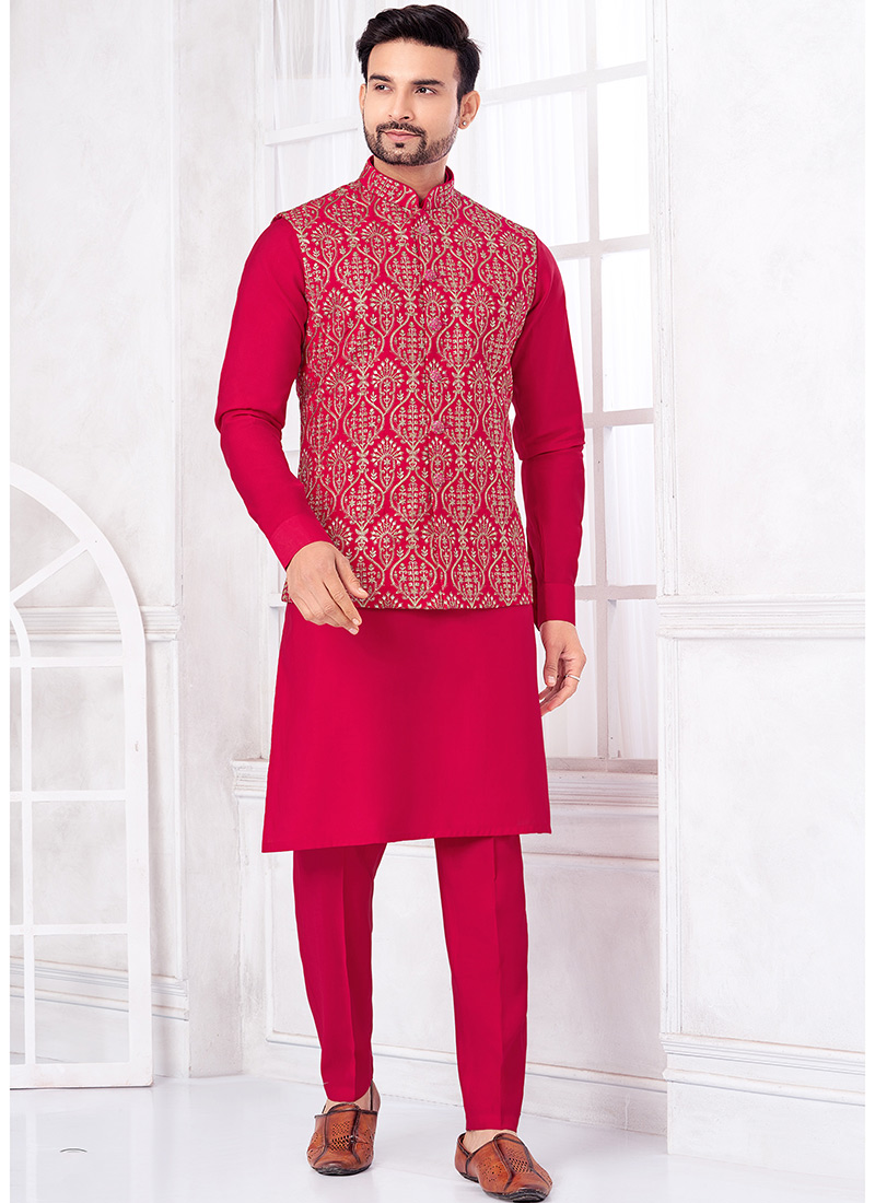 Hot Pink Banarasi Silk Embroidered Sequins Thread Bandi Set Festive Wear