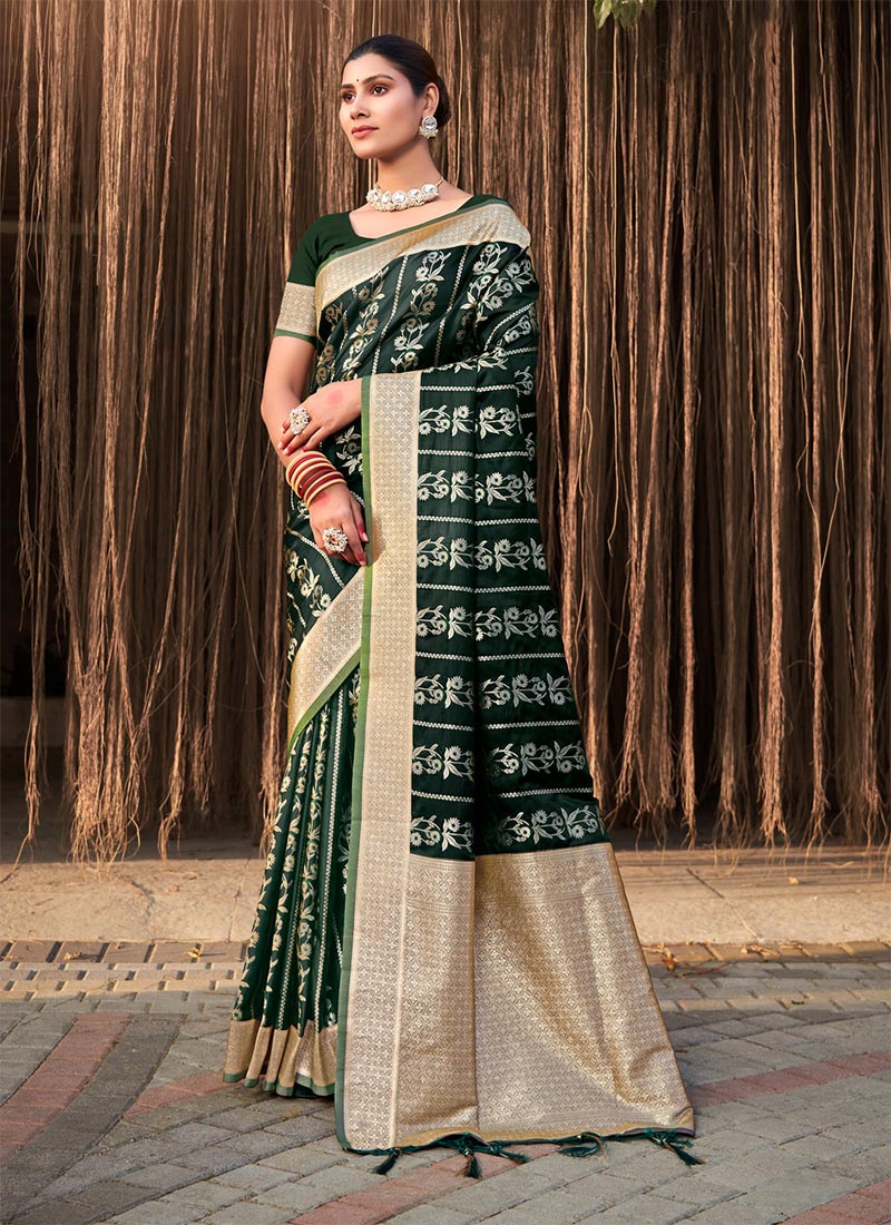 Indian Traditional For Women In Green Silk Zari Saree