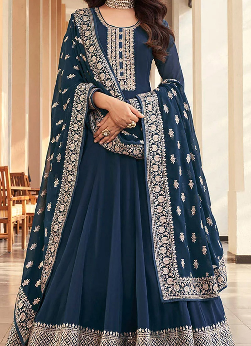kohli engagement dress