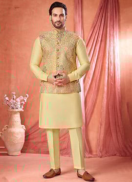 Lemon Yellow Banarasi Silk Embroidered Sequins Thread Bandi Set