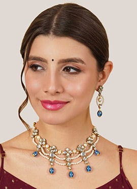 Light Blue Kundan And Moti Necklace