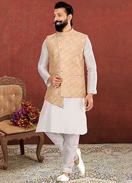 Peach Dupion Silk Jacquard Bandi Set