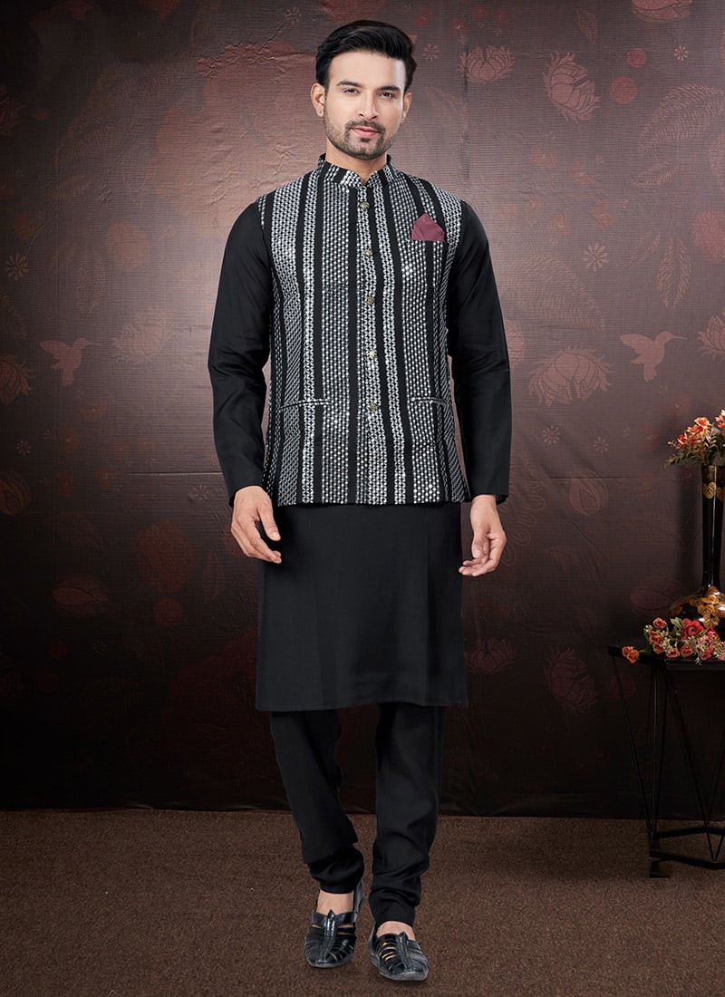 Luxurious Black Silk Sequins Embroidered Bandi Set Festive Wear