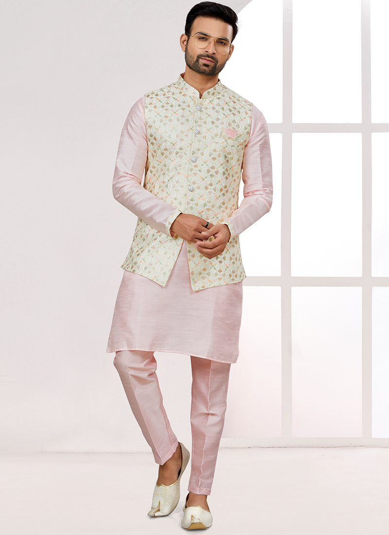 Luxurious Blended Cotton Jacquard Bandi Set Party Wear