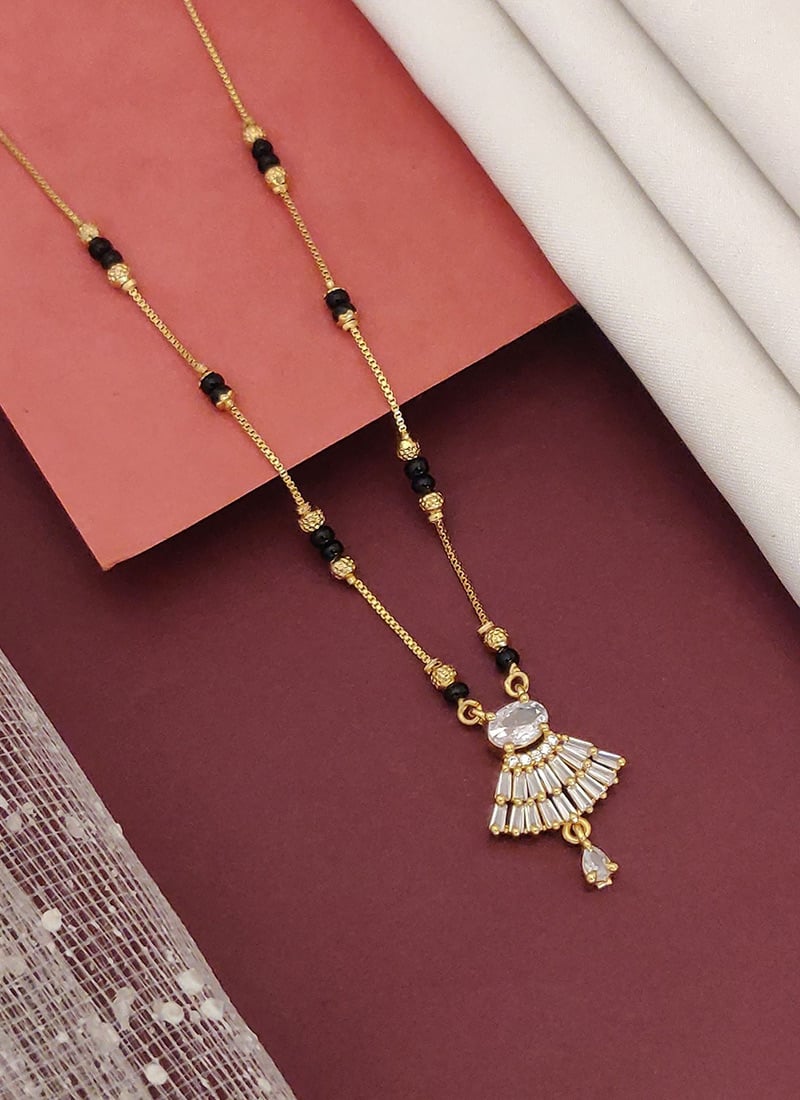 Luxurious Gold Beads Kundan Mangalsutra Festive Wear