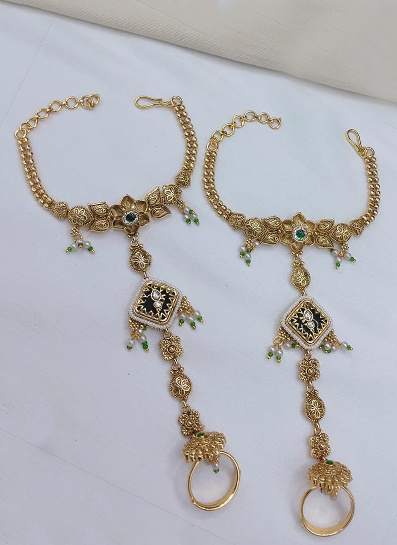 Luxurious Gold Copper Beads Kundan Haath Pool Wedding Wear