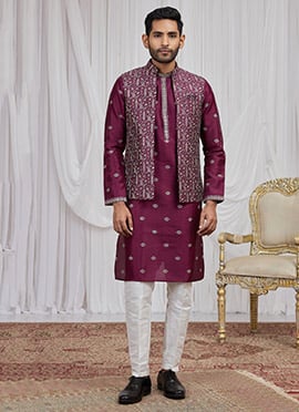 Magenta Silk Embroidered Sequins Thread Bandi Set