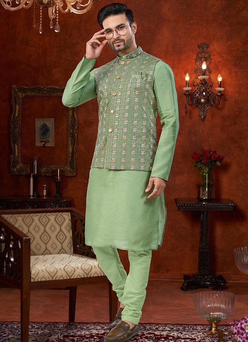 Majestic Green Silk Dupion Embroidered Sequins Thread Bandi Set Festive Wear