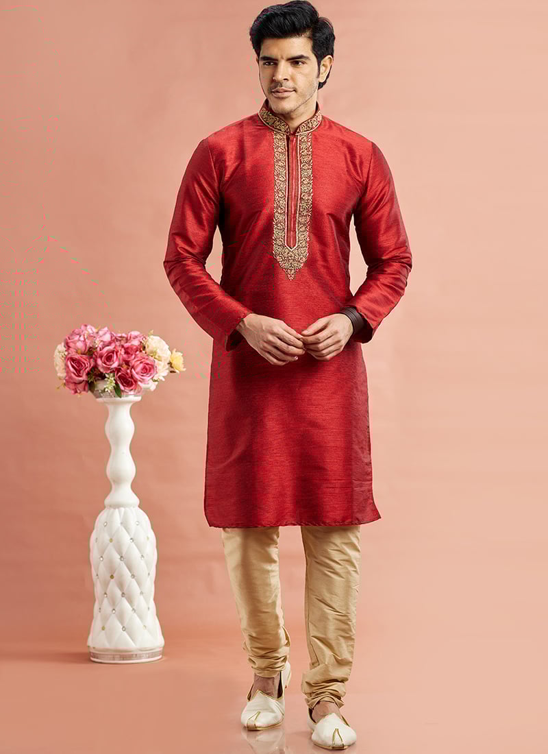 Maroon Benarasi Silk Thread Embroidered Kurta Pyjama